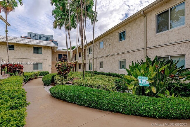 Photo - 8607 SW 68th Ct Unit 26