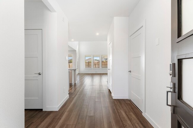 Building Photo - 13340 Bear Creek Ct