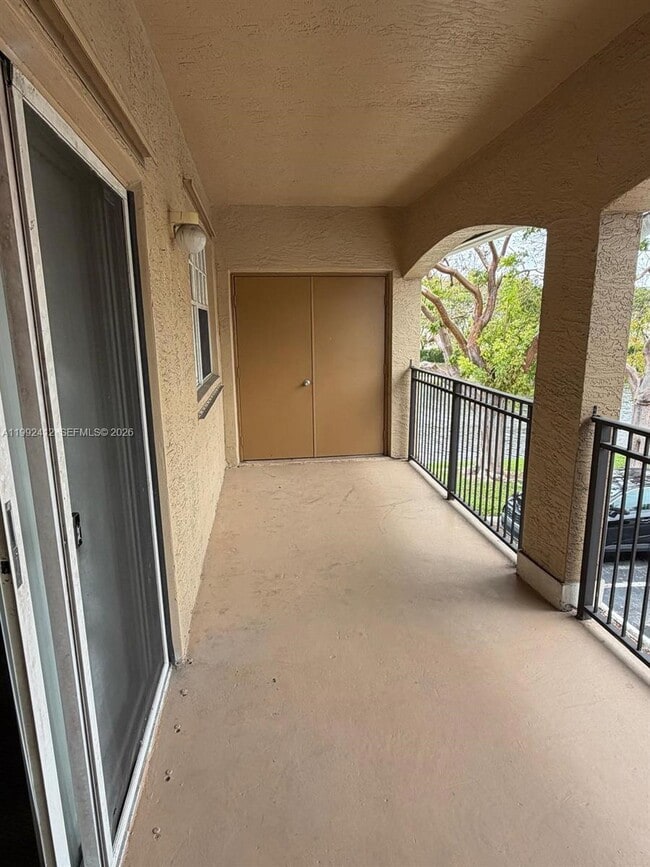 Photo - 200 SW 117th Terrace Unidad 10208