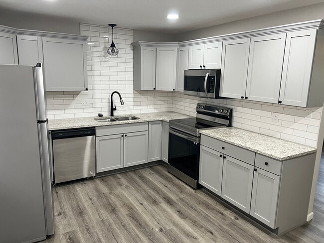 Photo - 1838 S St Clair Ave