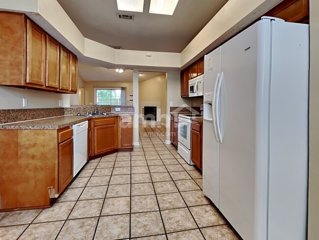Photo - 7829 Invermere Blvd