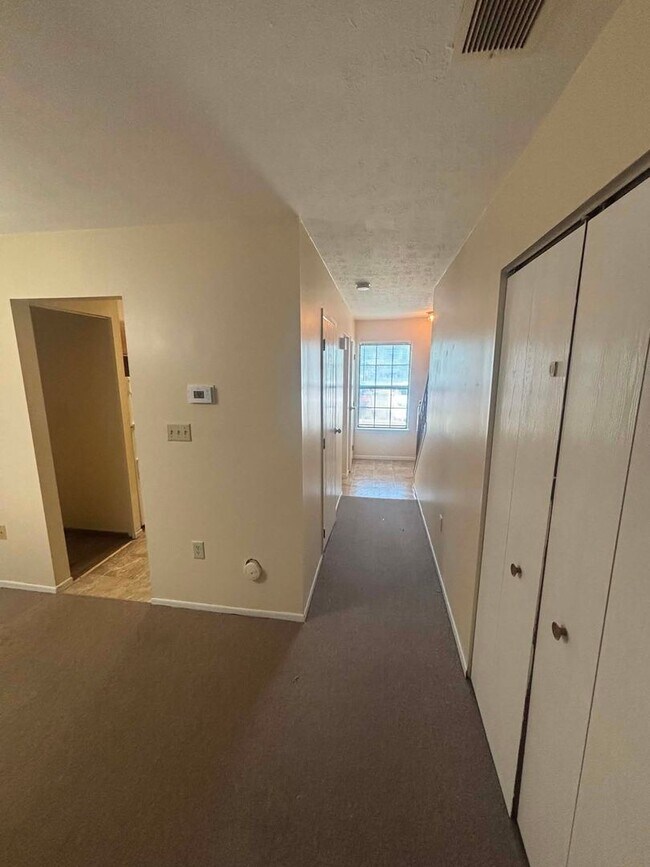 Photo - 2745 Brookshire Ln