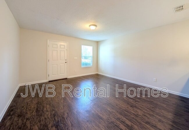 Photo - 8401 McGirts Village Ln