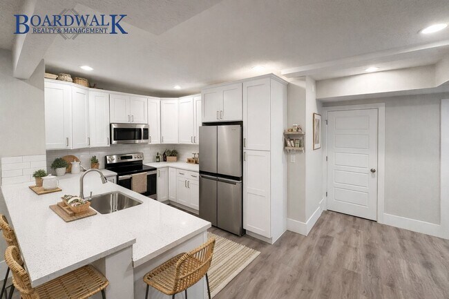 Photo - 1106 E S Temple St Unidad 1106 E South Temple #3 (Basement )