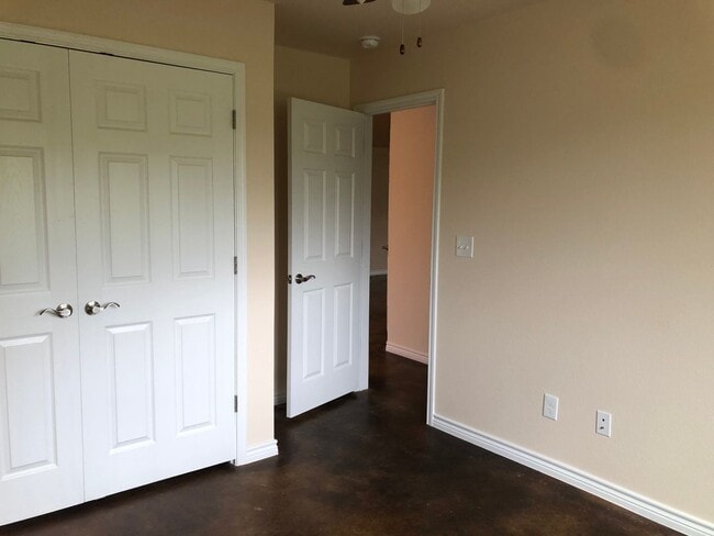 509 College St Unit B