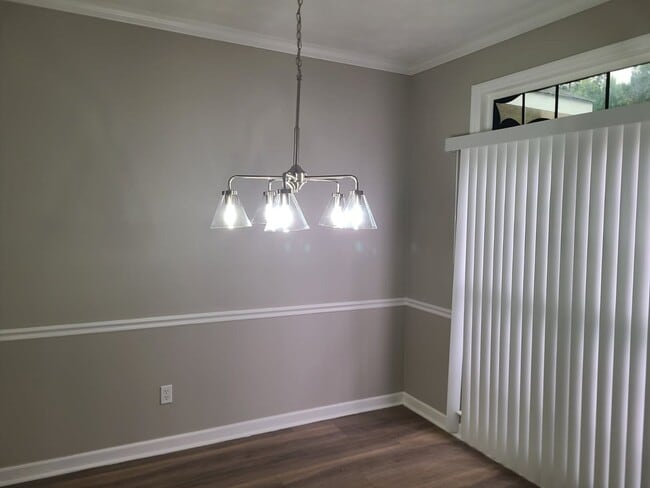 Photo - Rent ready 4 bedroom/ 2 bathroom