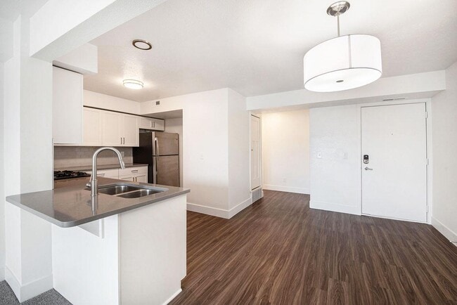 The Crossings Apartments