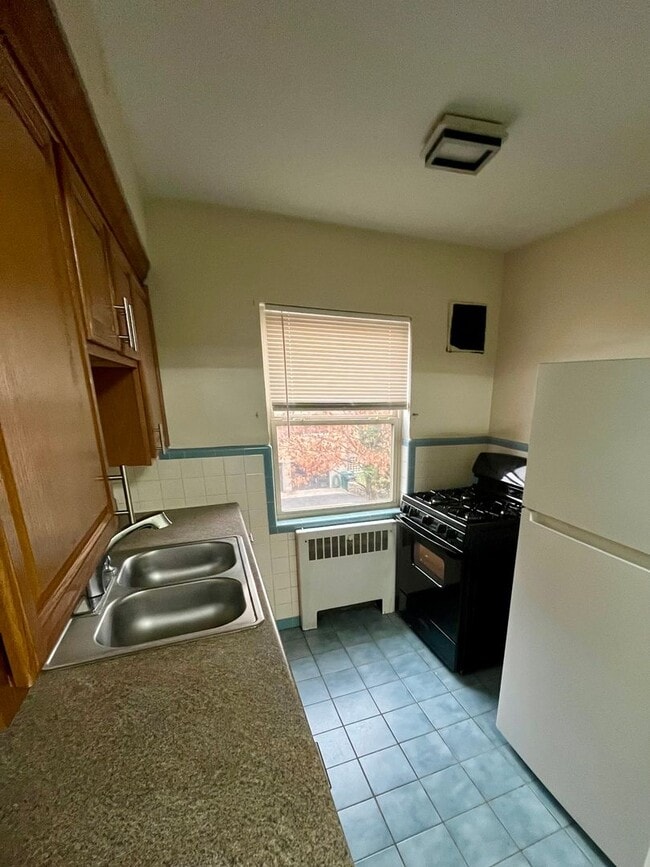 Photo - 3166 Werk Rd Unidad #4