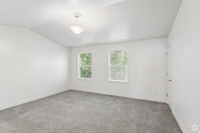 2BR, 2.5BA - 1,557SF - Primary Bedroom