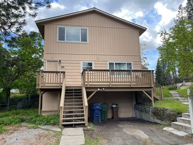 Building Photo - 1603 S Grand Blvd Unit 3