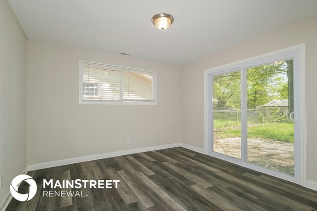 Photo - 9930 Duke Dr