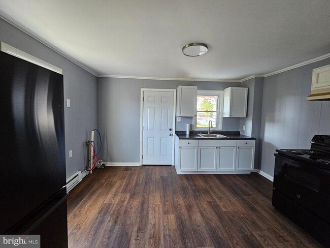 Photo - 917 N Queen St