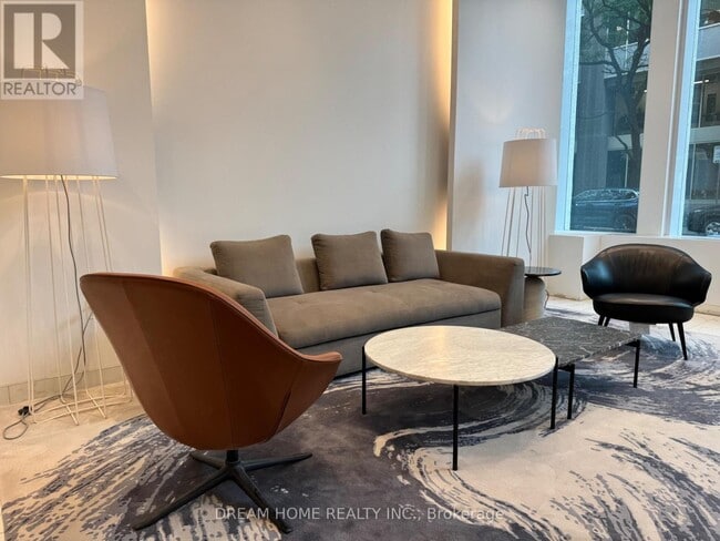 Photo - 230 Simcoe St Unit 1226