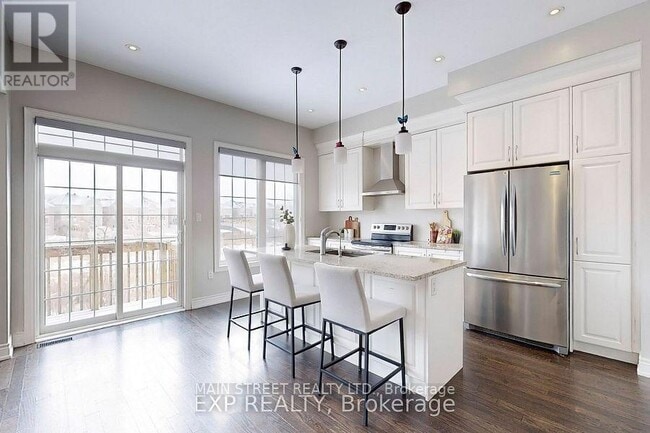 Photo - 50 Sharonview Cres