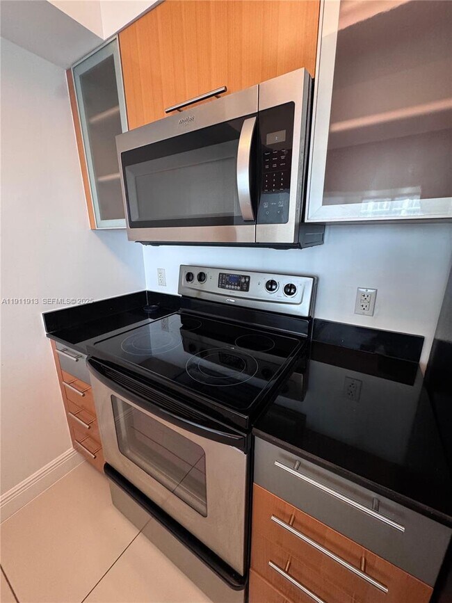 Photo - 1750 N Bayshore Dr Unit 3309