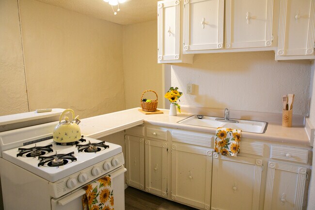 Photo - The Wallace Apartments