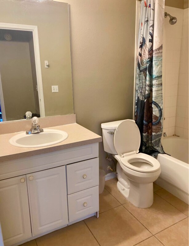 Photo - 332 Caribbean Dr