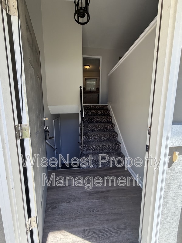 Photo - 1820 E Cherokee Ln