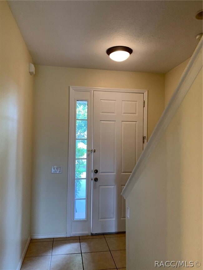 Photo - 1600 W Spring Meadow Loop