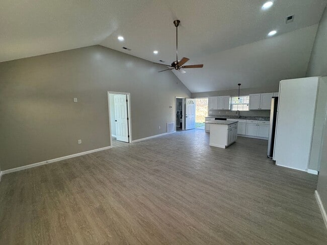 Photo - Modern 2025 New Construction