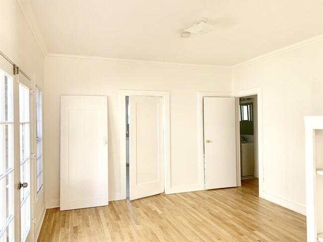 Photo - 610 Parkman Ave Apartment Unit 610.75