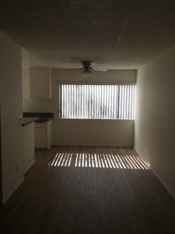 Photo - 18200 Killion St Unit 17
