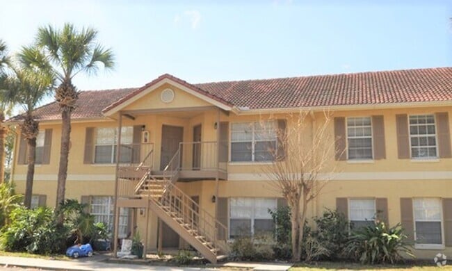 Building Photo - 2 Bed/2 Bath condo in Lancelot at Winter P... Unit D103