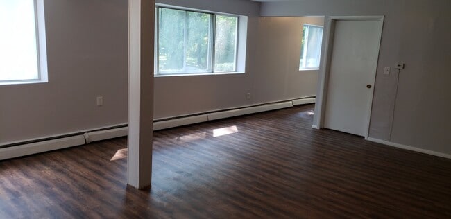Photo - 138 Woodhill Dr Unit Apartment 10