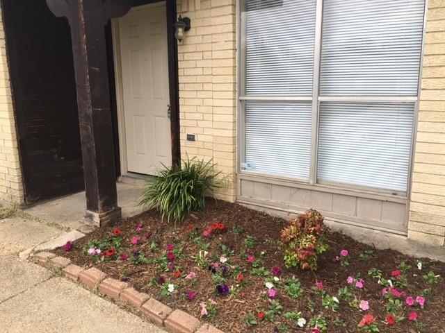 Photo - 1413 Eagle Pass Dr