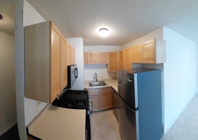 Photo - 1912 DuPont Ave S Unit 106