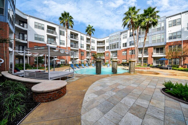 Building Photo - 5455 Richmond Ave. Unit 4097