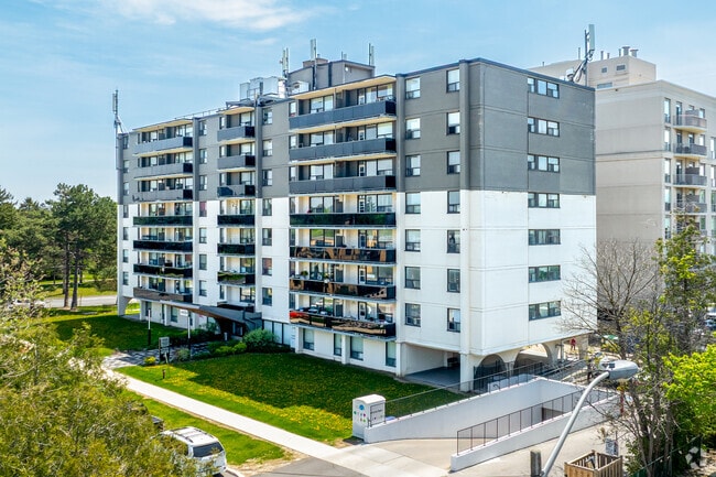 4222 Bathurst Street - 4222 Bathurst Street