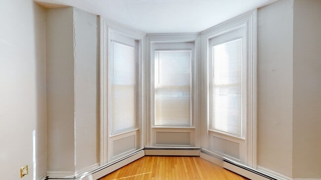 Photo - 2999 Washington St Unit 1