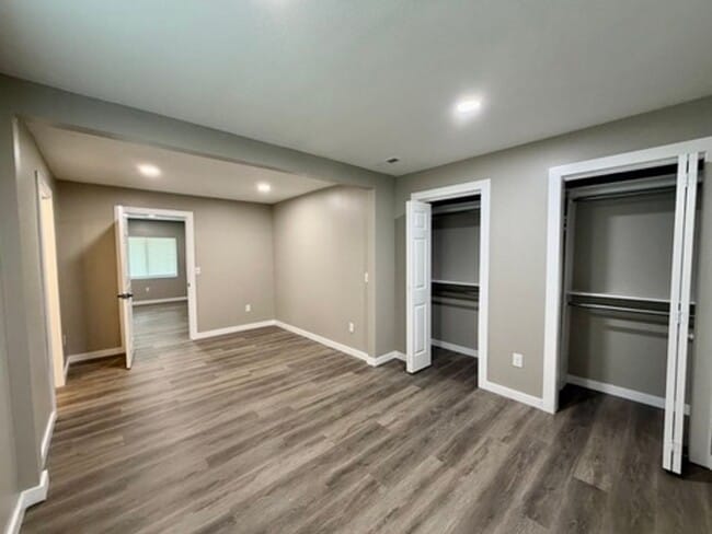 Photo - LARGE 4 BEDROOM ALL REMODELED