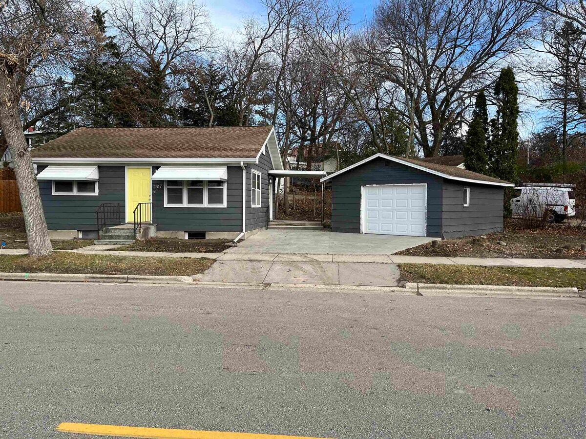 Photo - 1417 Beld St