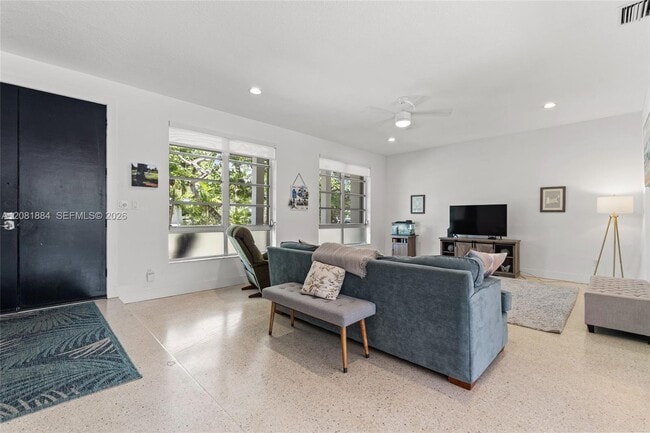 Photo - 14645 SW 83rd Ave