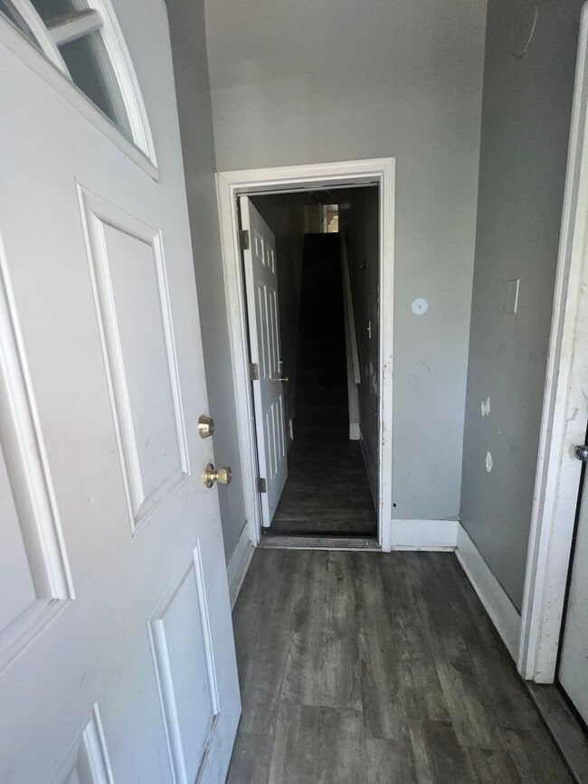 Photo - 3329 Ridge Ave Unidad 2nd floor