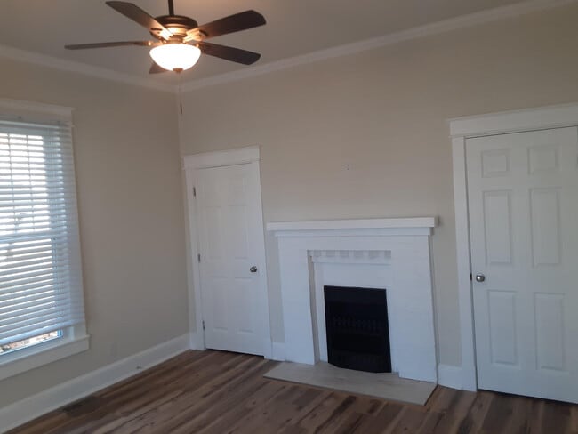 Photo - 435 N Cypress St Unit A