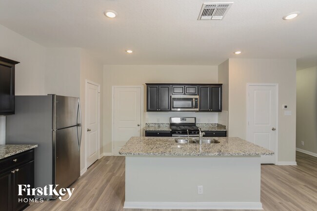 Photo - 13403 Summer Light