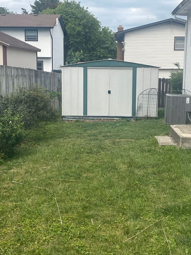 Photo - 6225 Willowcrest Dr