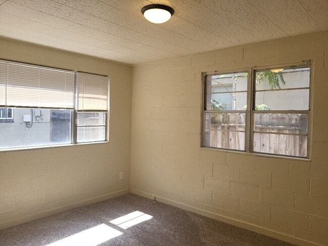 Photo - 913 Willow St Unit 913 Willow Street