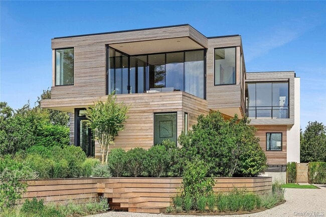 Photo - 42 Library Ave