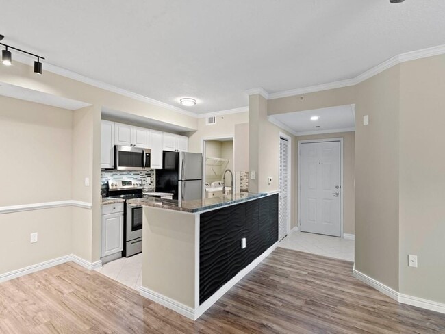 Photo - 5095 Fairways Cir Unit I105