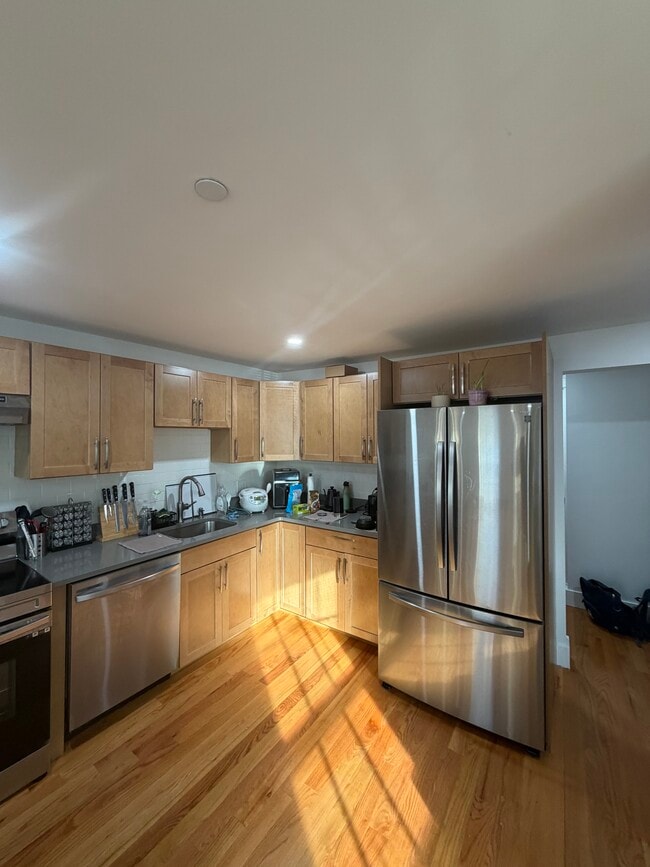 Photo - 140 Prospect St Unit 1