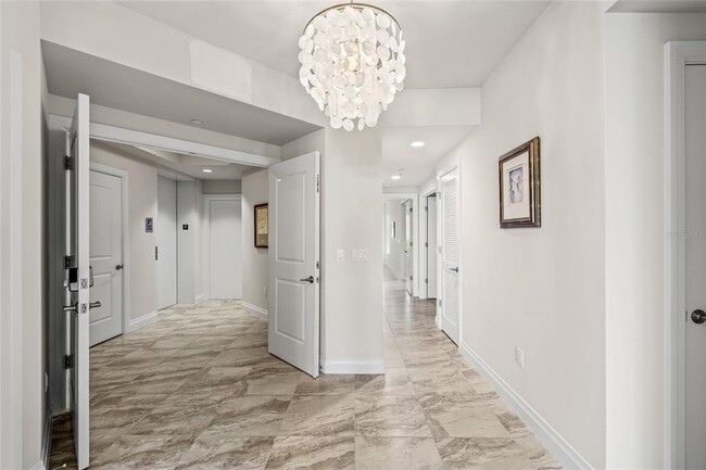 Photo - 795 Collany Rd Unit 205