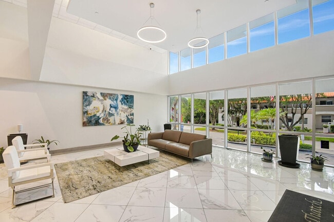 Photo - 531 N Ocean Blvd