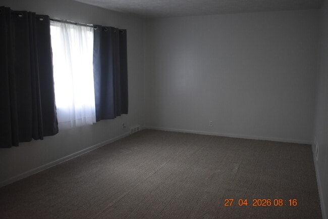 Photo - 4616 Grand Ave