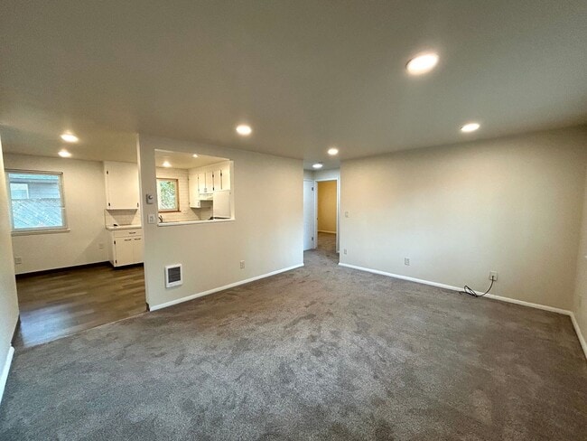 Photo - 1308 N Alder St Unit 1308 N Alder #1
