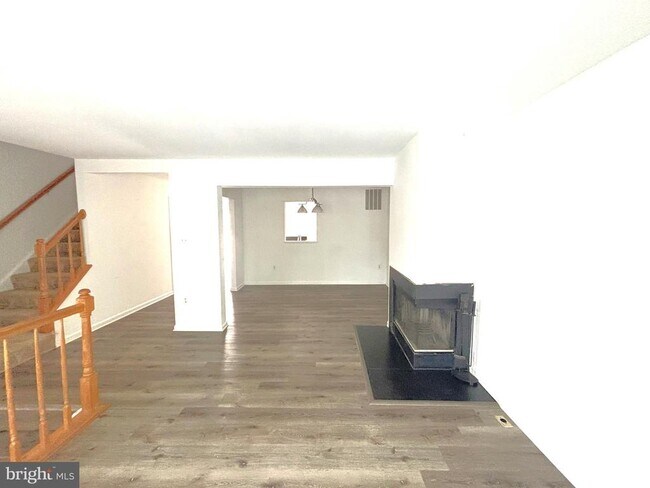 Photo - 6761 Jenny Leigh Ct
