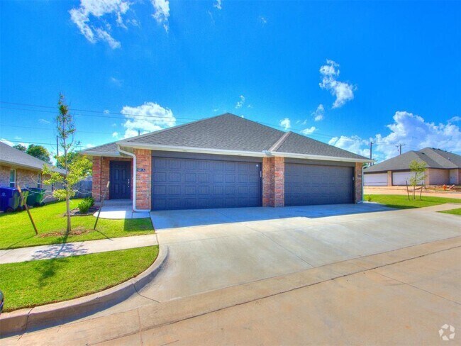 Building Photo - 621 Maleah Pl Rental